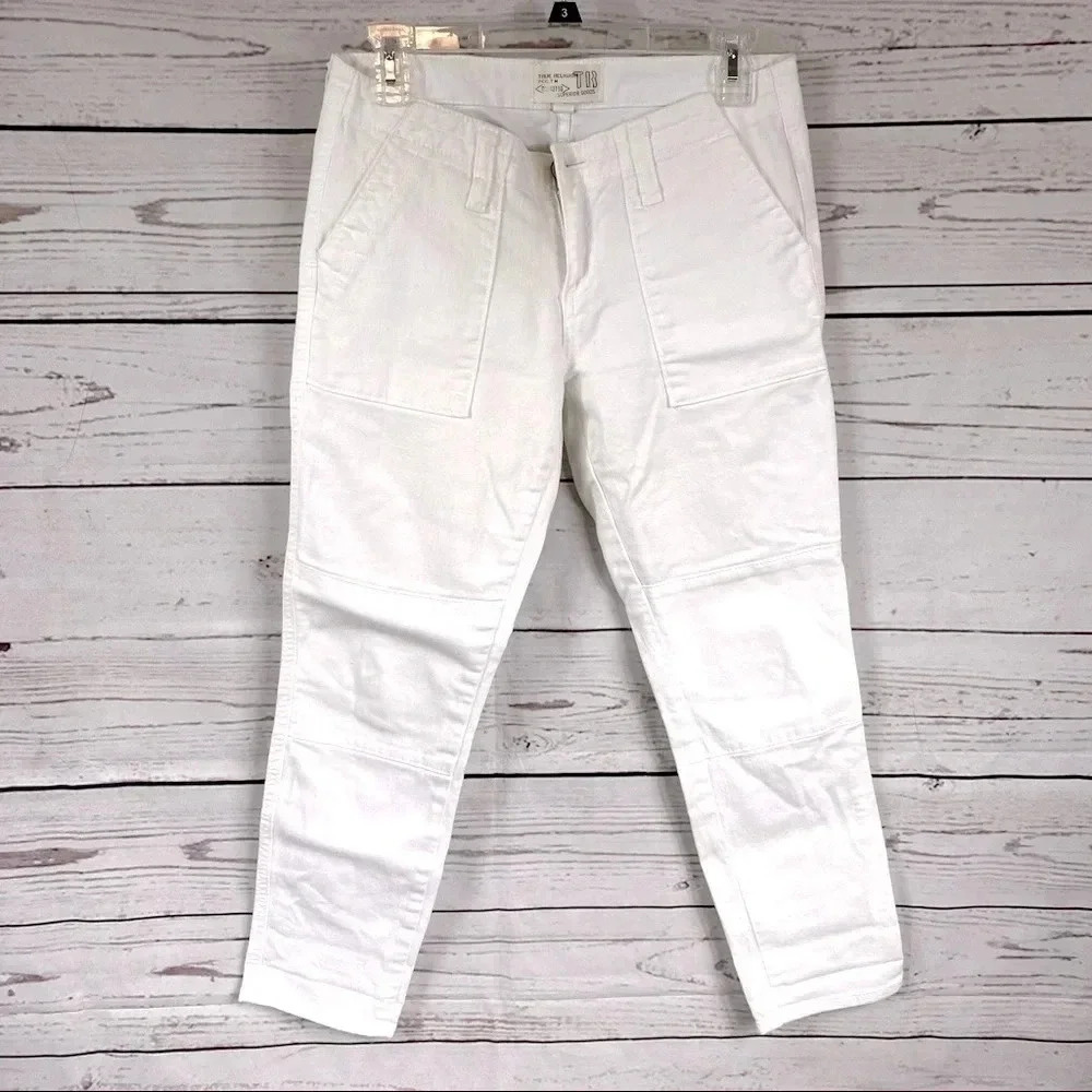 TRUE Religion Reg TM superior goods white classic jeans Sz 26